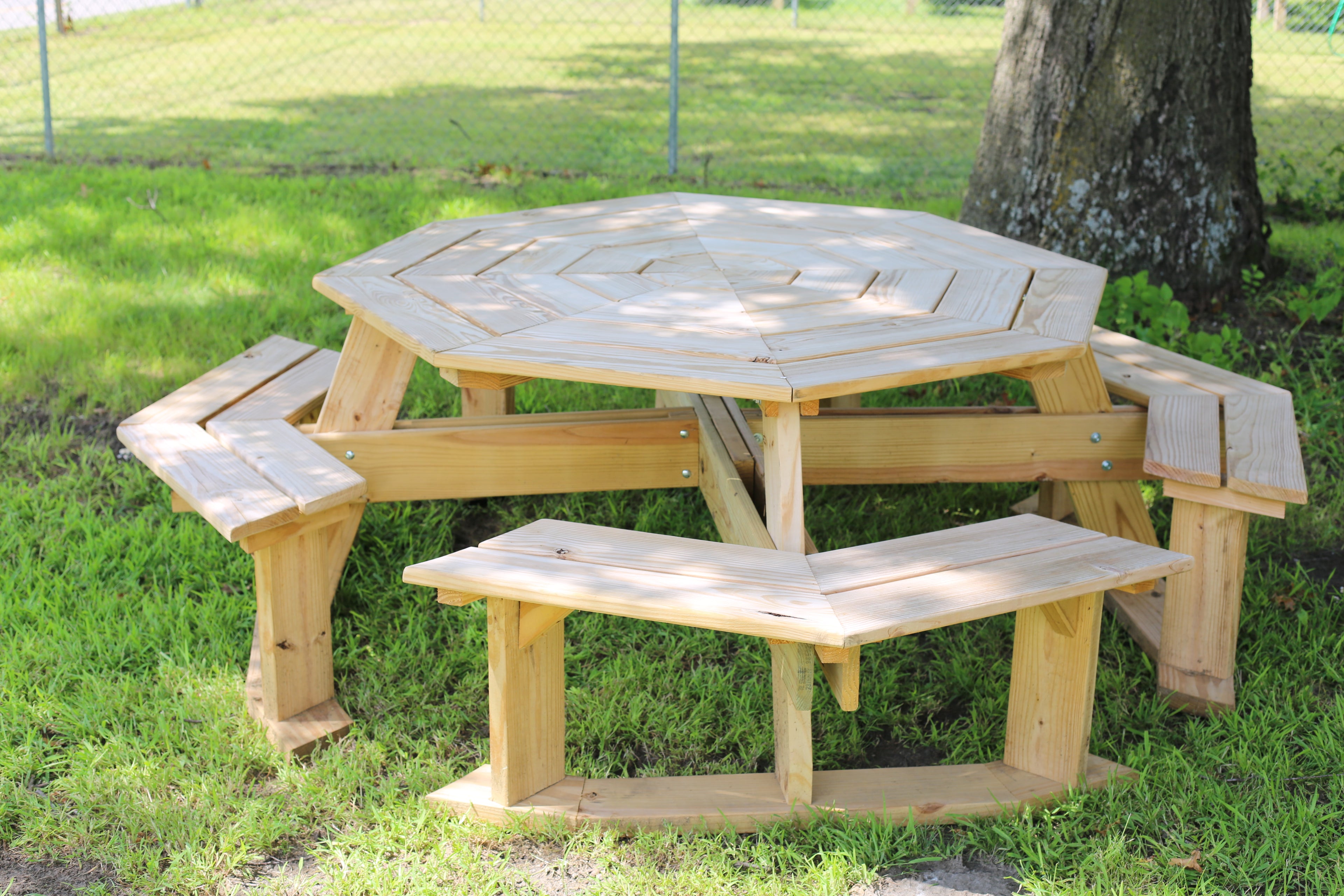 Octagonal Picnic Table