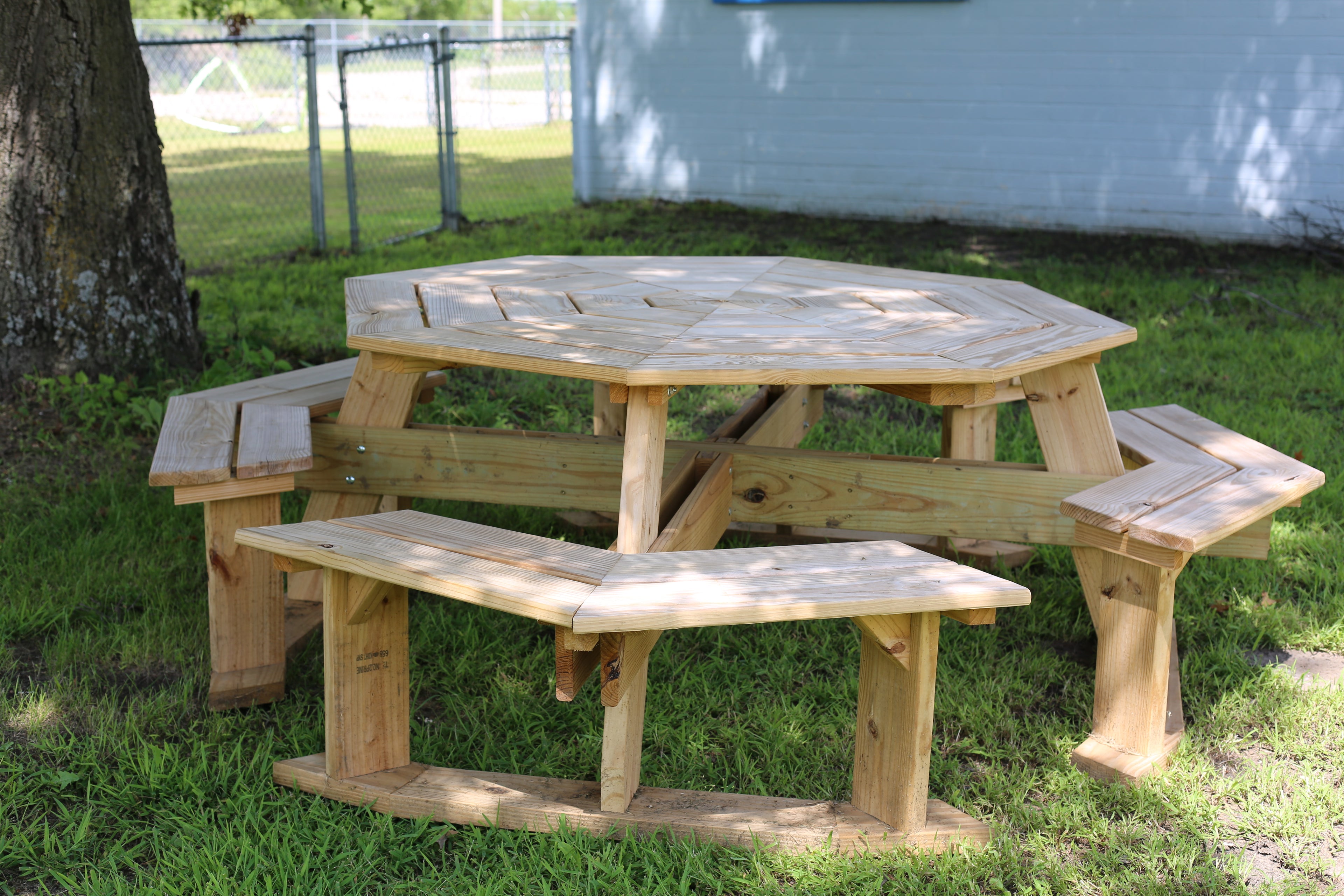 Octagonal Picnic Table