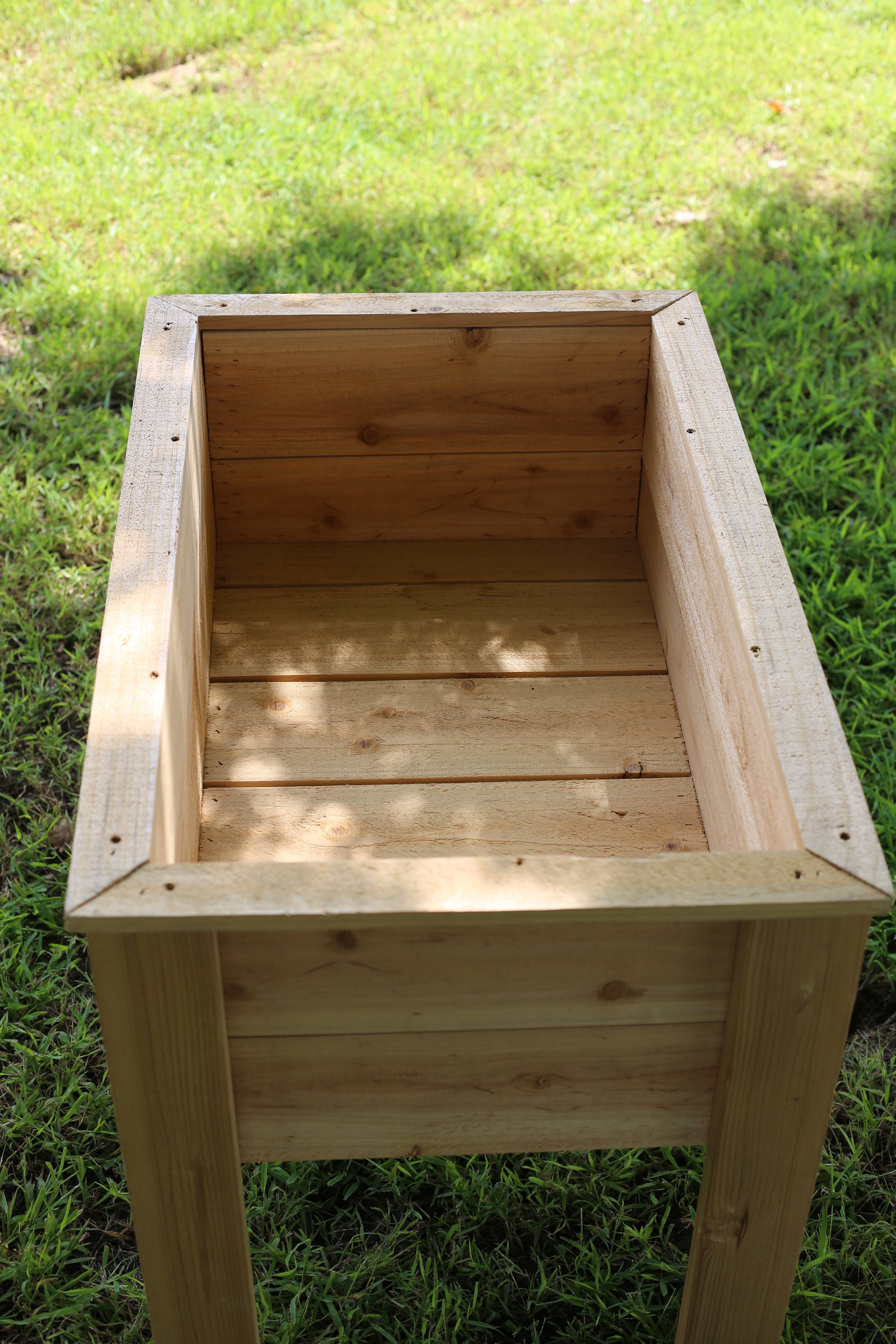 Small 17x30x24 Planter Box
